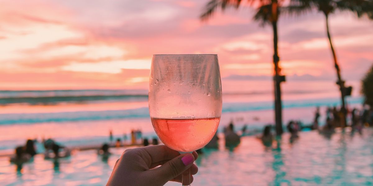 Trending Wine Bars to Explore on Honolulu, Maui and the Big Island