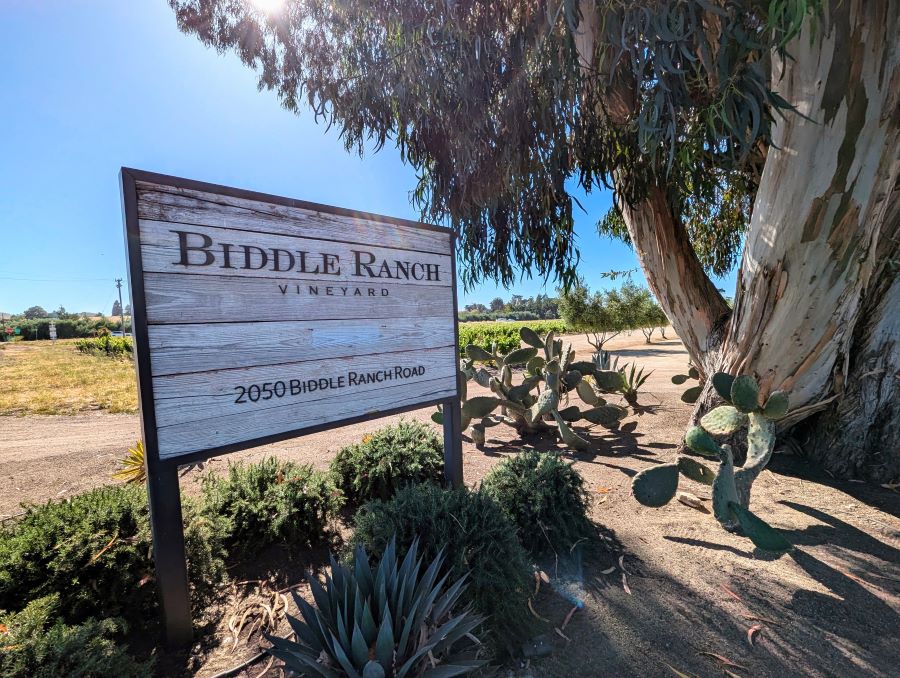 Biddle Ranch Vineyard entry sign